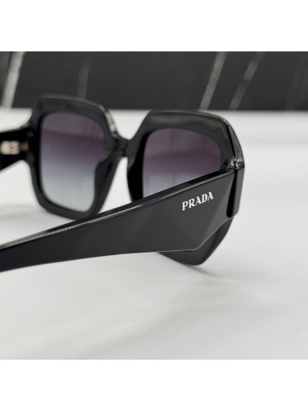 NEW PRADA PR28ZS 16K90A SUNGLASSES PR 28ZS 16K90A OVERSIZED BLACK WOMEN SPR 28Z - Picture 5 of 10